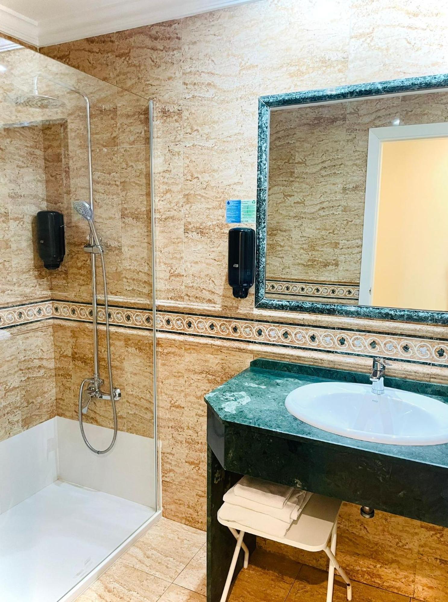 Hotel Playa Del Carmen Barbate Zewnętrze zdjęcie